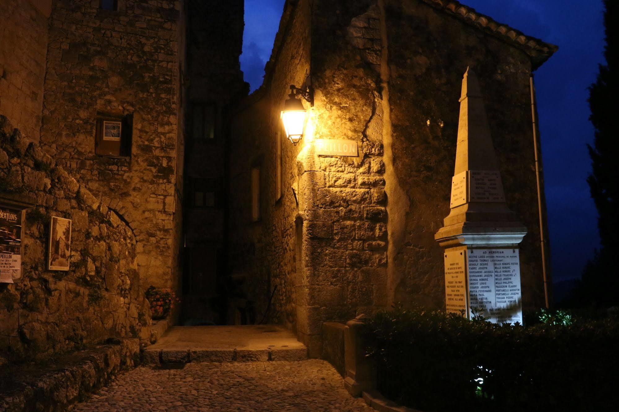 Auberge De La Madone Peillon Exteriör bild